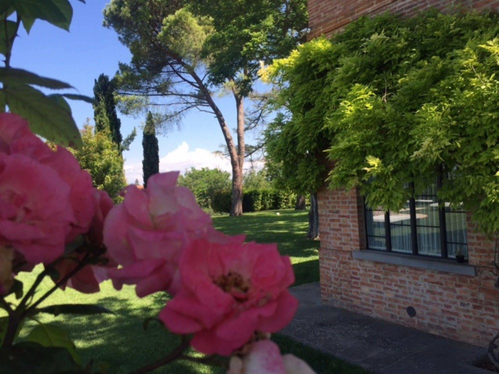 Relais Montemaggiore เบตตอลเล ภายนอก รูปภาพ